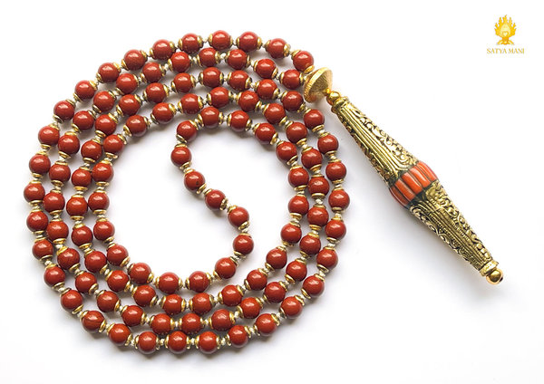 Mala aus rotem Jaspis mit Tibet-Ornament